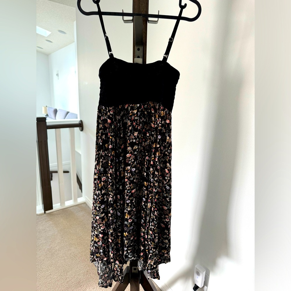 Harlow Black and Floral Sun Dress